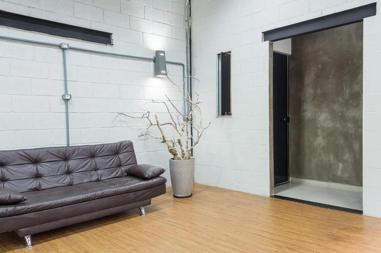 Apartamento Casa em Búzios com arquitetura industrial, sinuca e hidromassagem Exterior foto