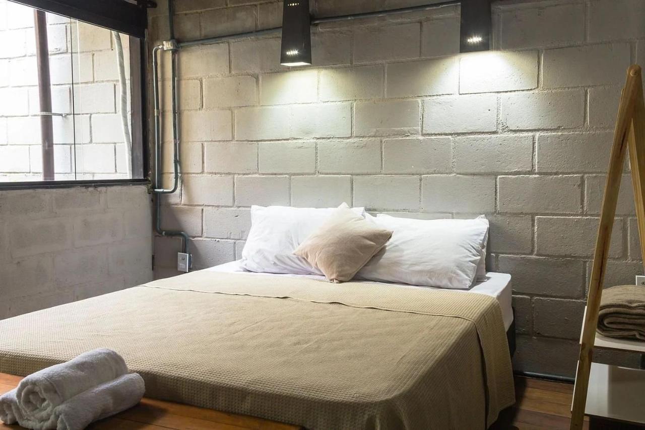 Apartamento Casa em Búzios com arquitetura industrial, sinuca e hidromassagem Exterior foto