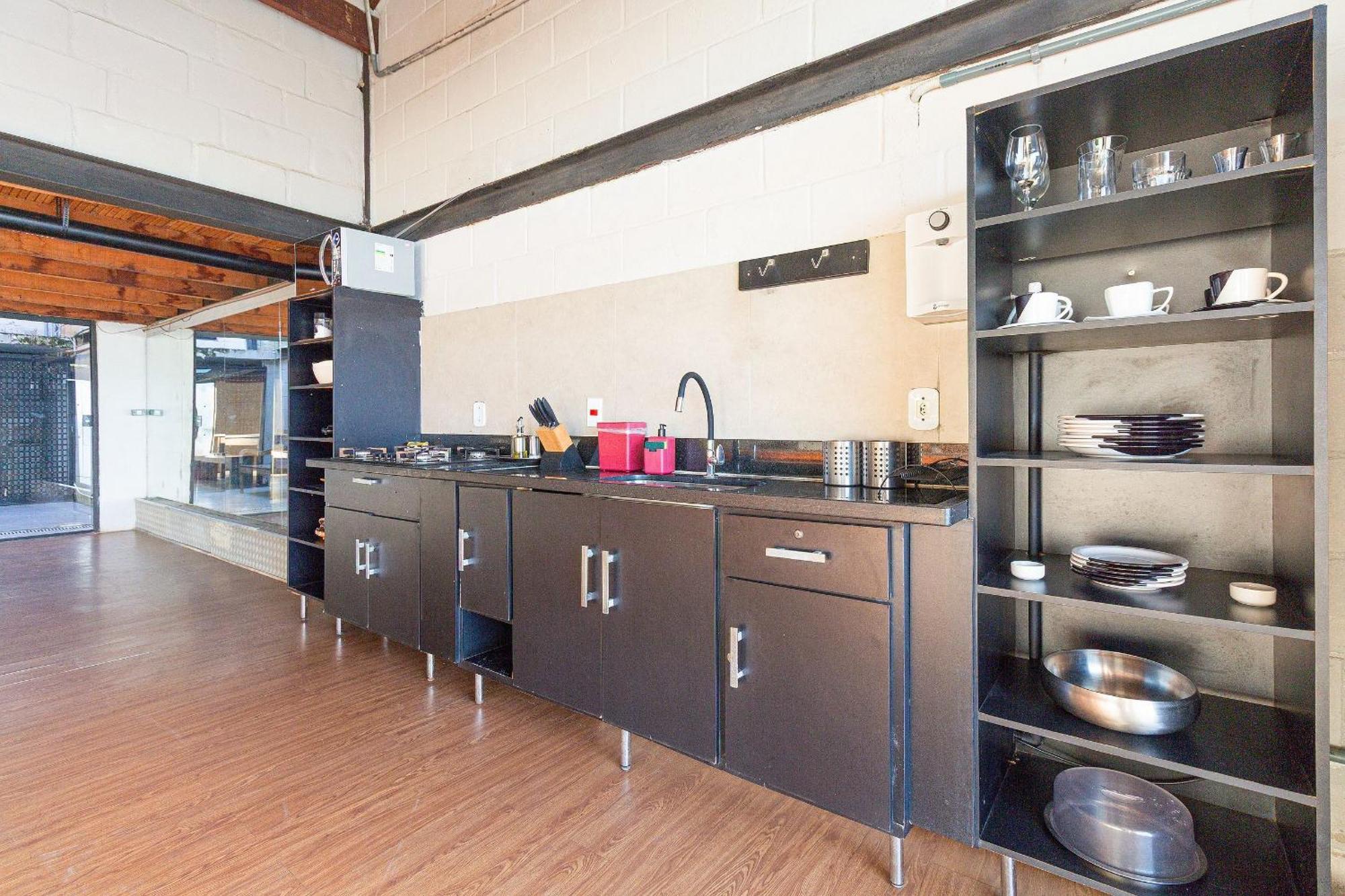 Apartamento Casa em Búzios com arquitetura industrial, sinuca e hidromassagem Exterior foto